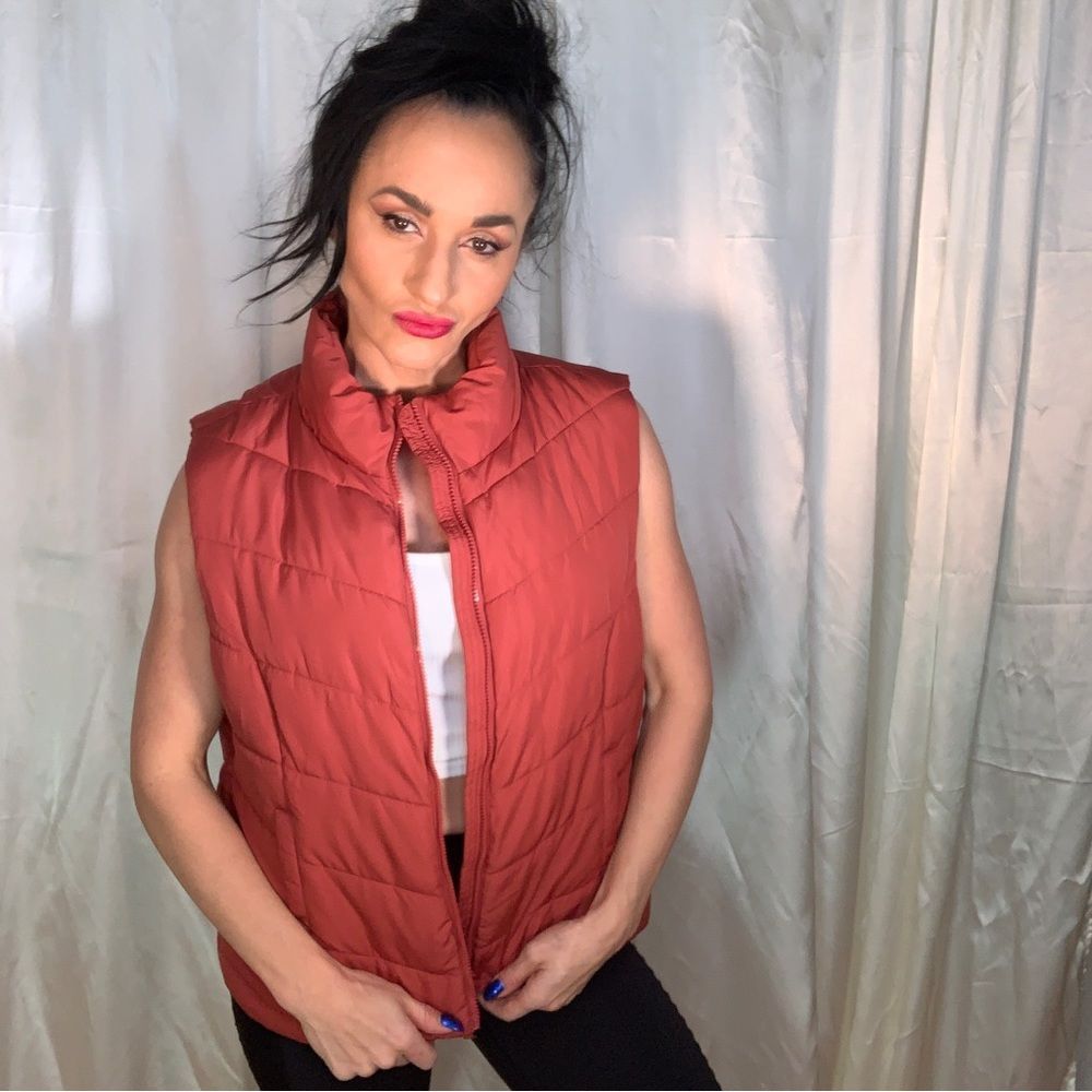 Aeropostale puffer vest